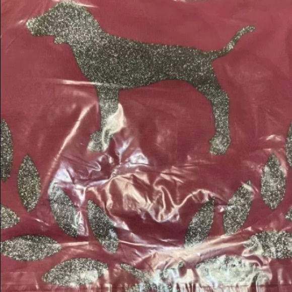 Victoria Secret Pink L,XL,XXL Bling Short Sleeved Campus
Tee New VS NWT 😍😎🤩 - Picture 7 of 13